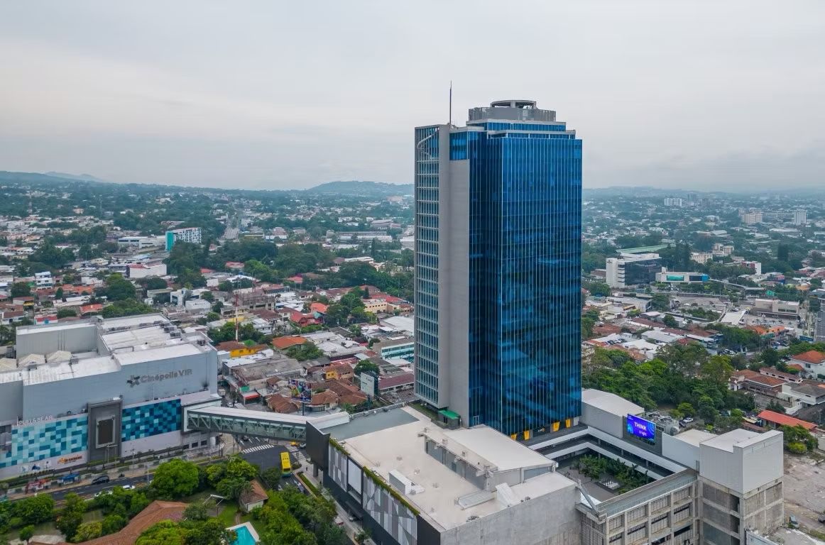 Torre Millennium, San Salvador — campus Keiser University
